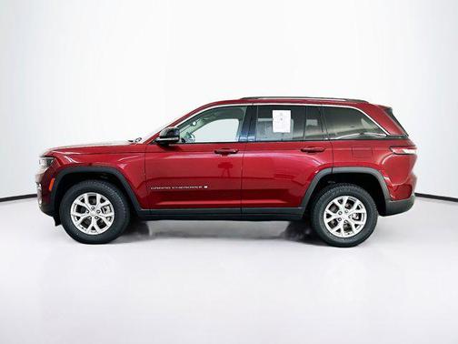 Velvet Red Pearlcoat 2023 Jeep Grand Cherokee Limited