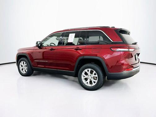 Velvet Red Pearlcoat 2023 Jeep Grand Cherokee Limited