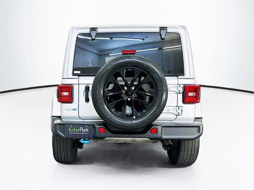 Silver Zynith Clearcoat 2023 Jeep Wrangler 4xe Sahara