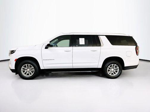 Summit White 2024 Chevrolet Suburban LT
