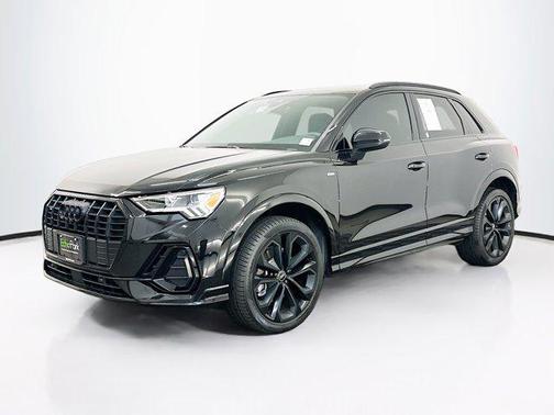 2022 Audi Q3 45 S line Premium Plus