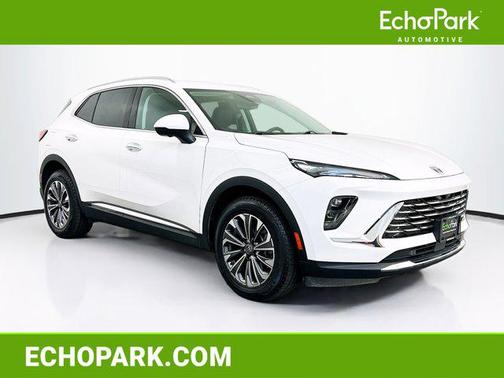 Summit White 2025 Buick Envision Preferred AWD