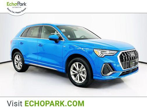 2023 Audi Q3 S line Premium