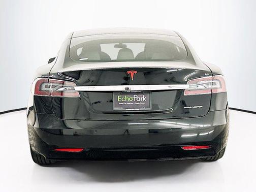 2021 Tesla Model S Long Range