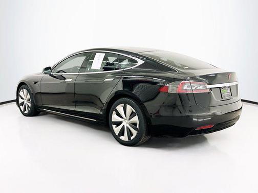 2021 Tesla Model S Long Range