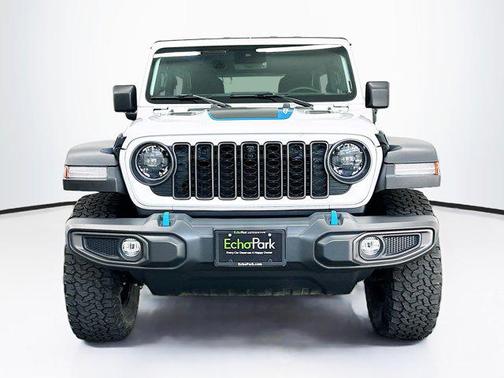 Bright White Clearcoat 2024 Jeep Wrangler 4xe Rubicon