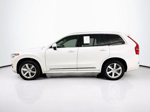 2024 Volvo XC90 B5 Core Bright Theme