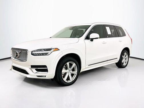 2024 Volvo XC90 B5 Core Bright Theme
