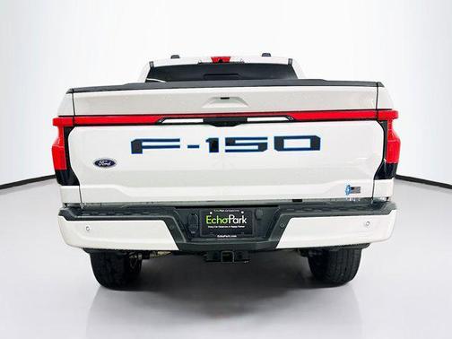 2023 Ford F-150 Lightning LARIAT