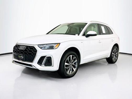 2023 Audi Q5 45 S line Premium