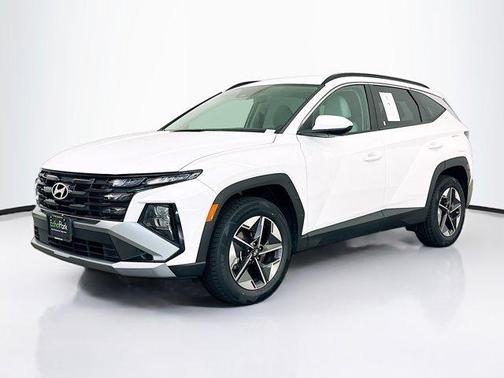 Serenity White Pearl 2025 Hyundai TUCSON SEL