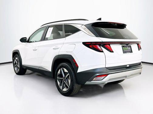 Serenity White Pearl 2025 Hyundai TUCSON SEL