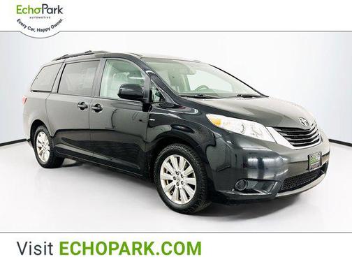 2017 Toyota Sienna LE