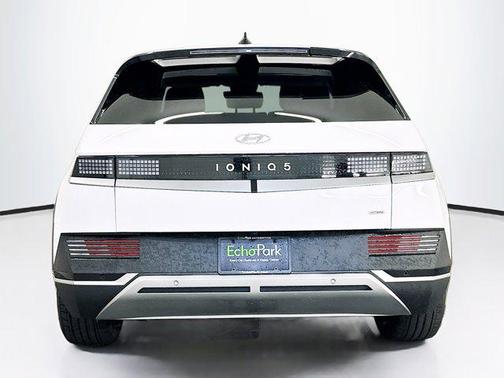 Atlas White 2024 Hyundai IONIQ 5 SEL