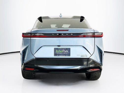 Ether 2023 Lexus RZ 450e Luxury