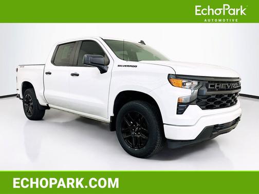 Summit White 2023 Chevrolet Silverado 1500 Custom