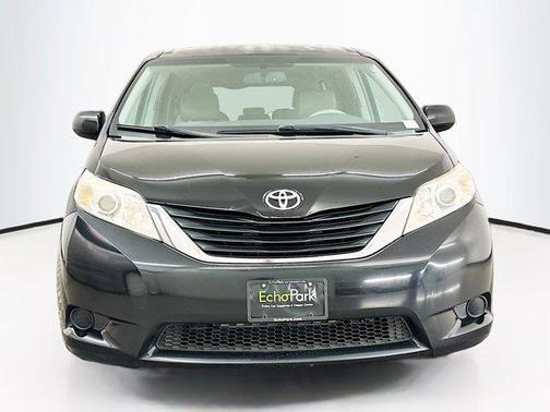 2012 Toyota Sienna LE