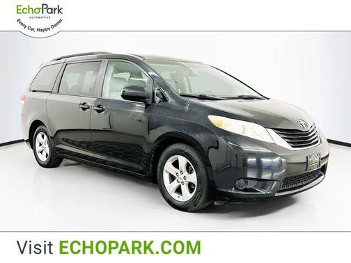 2012 Toyota Sienna LE