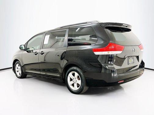 2012 Toyota Sienna LE