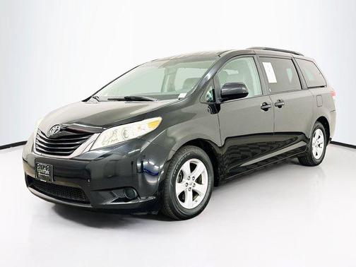 2012 Toyota Sienna LE