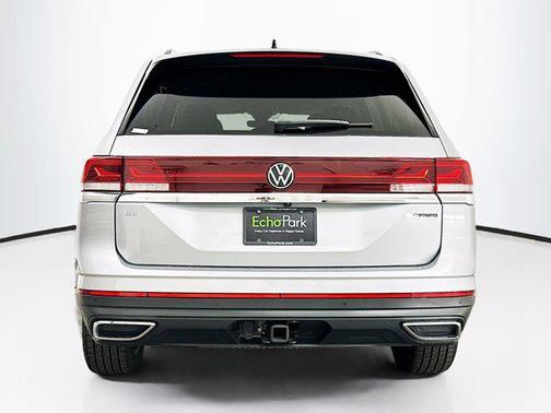 2024 Volkswagen Atlas 2.0T SE w/Technology 4MOTION