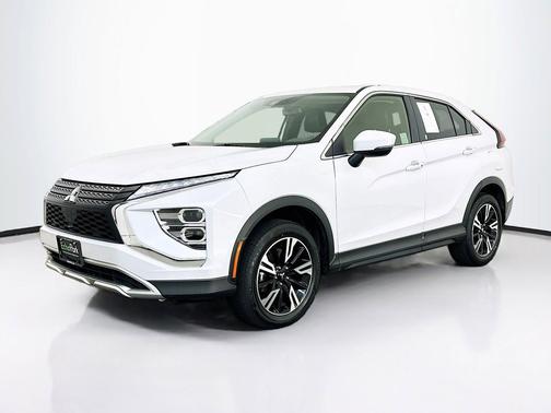 Lightning Blue Metallic 2025 Mitsubishi Eclipse Cross SE