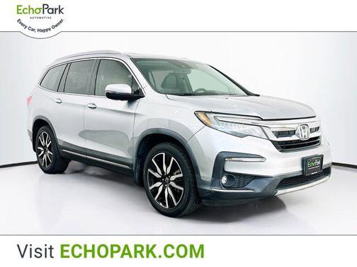 2019 Honda Pilot Touring 8-Passenger