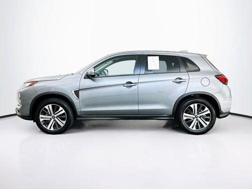 2025 Mitsubishi Outlander Sport SE