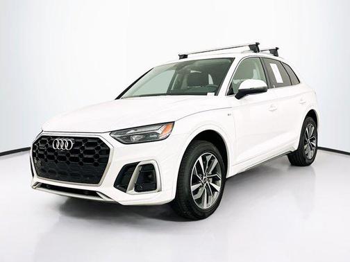 2024 Audi Q5 45 S line Premium Plus