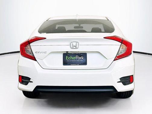 White 2017 Honda Civic EX