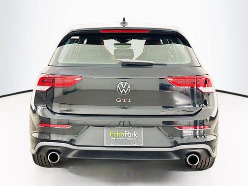2024 Volkswagen Golf GTI 2.0T SE DSG