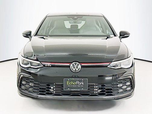 2024 Volkswagen Golf GTI 2.0T SE DSG