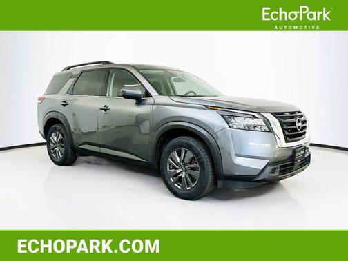 2025 Nissan Pathfinder SV 4WD