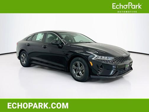 Ebony Black 2022 Kia K5 LXS