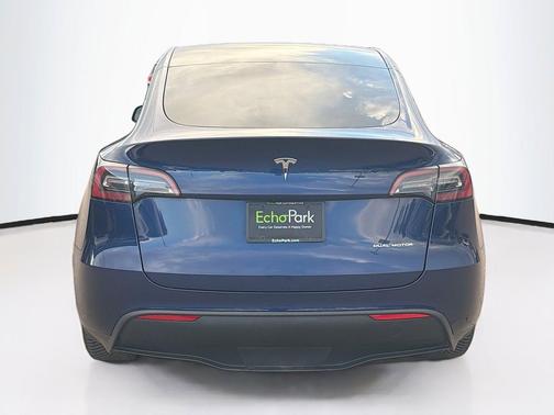 Deep Blue Metallic 2023 Tesla Model Y Long Range Dual Motor All-Wheel Drive