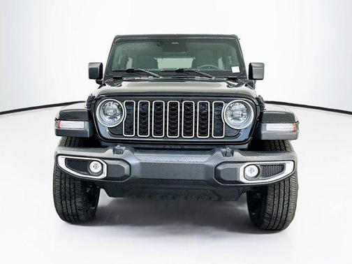 Black Clearcoat 2025 Jeep Wrangler 4xe Sahara