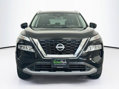 Super Black 2023 Nissan Rogue SV