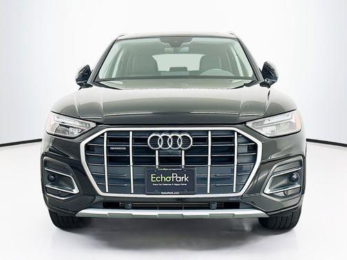 Brilliant Black 2023 Audi Q5 40 Premium Plus