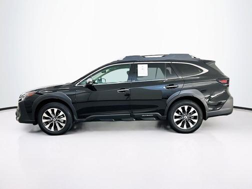 Crystal Black Silica 2023 Subaru Outback Touring XT