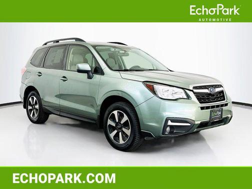 Jasmine Green Metallic 2018 Subaru Forester 2.5i Premium