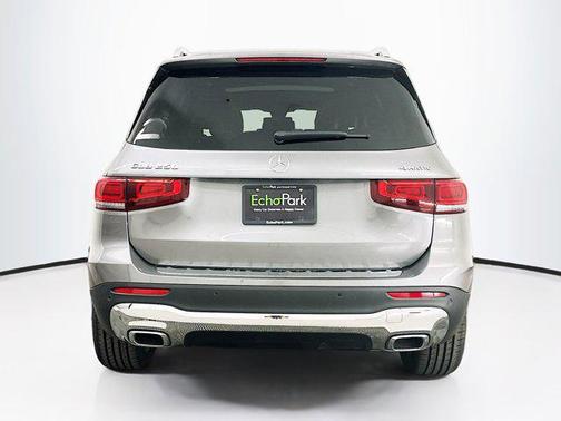 2023 Mercedes-Benz GLB 250 4MATIC
