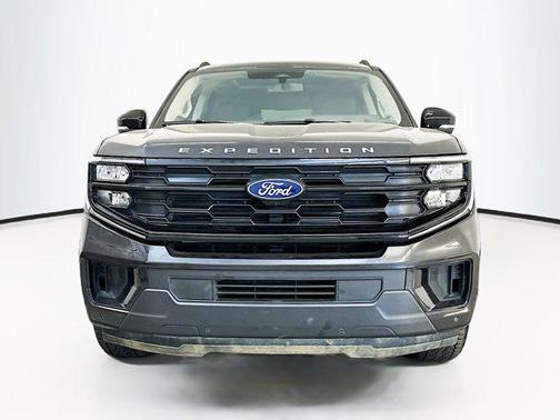 2025 Ford Expedition Max Active 4x4