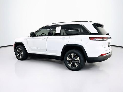 Bright White Clearcoat 2023 Jeep Grand Cherokee 4xe Base