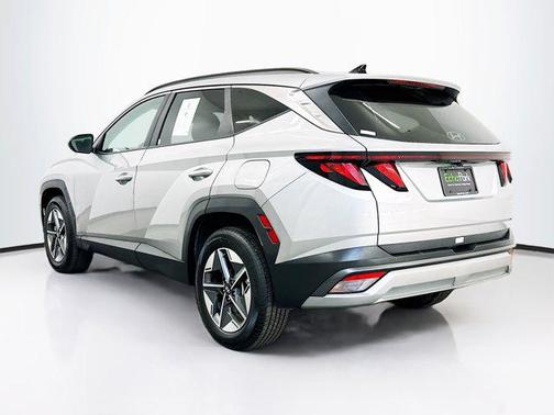 Shimmering Silver 2025 Hyundai TUCSON SEL