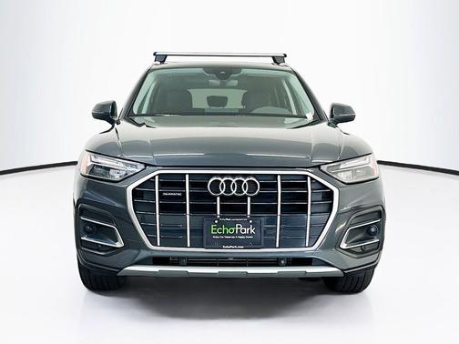 Manhattan Gray Metallic 2023 Audi Q5 40 Premium