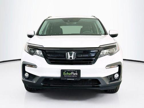 Platinum White Pearl 2022 Honda Pilot AWD Special Edition