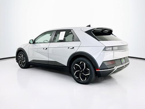 Cyber Gray 2024 Hyundai IONIQ 5 SEL