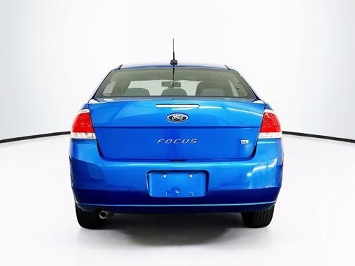 Blue Flame Metallic 2010 Ford Focus SE