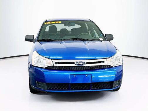 Blue Flame Metallic 2010 Ford Focus SE