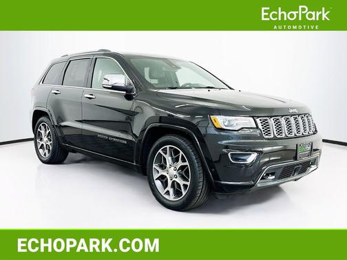 Diamond Black Crystal Pearlcoat 2020 Jeep Grand Cherokee Overland